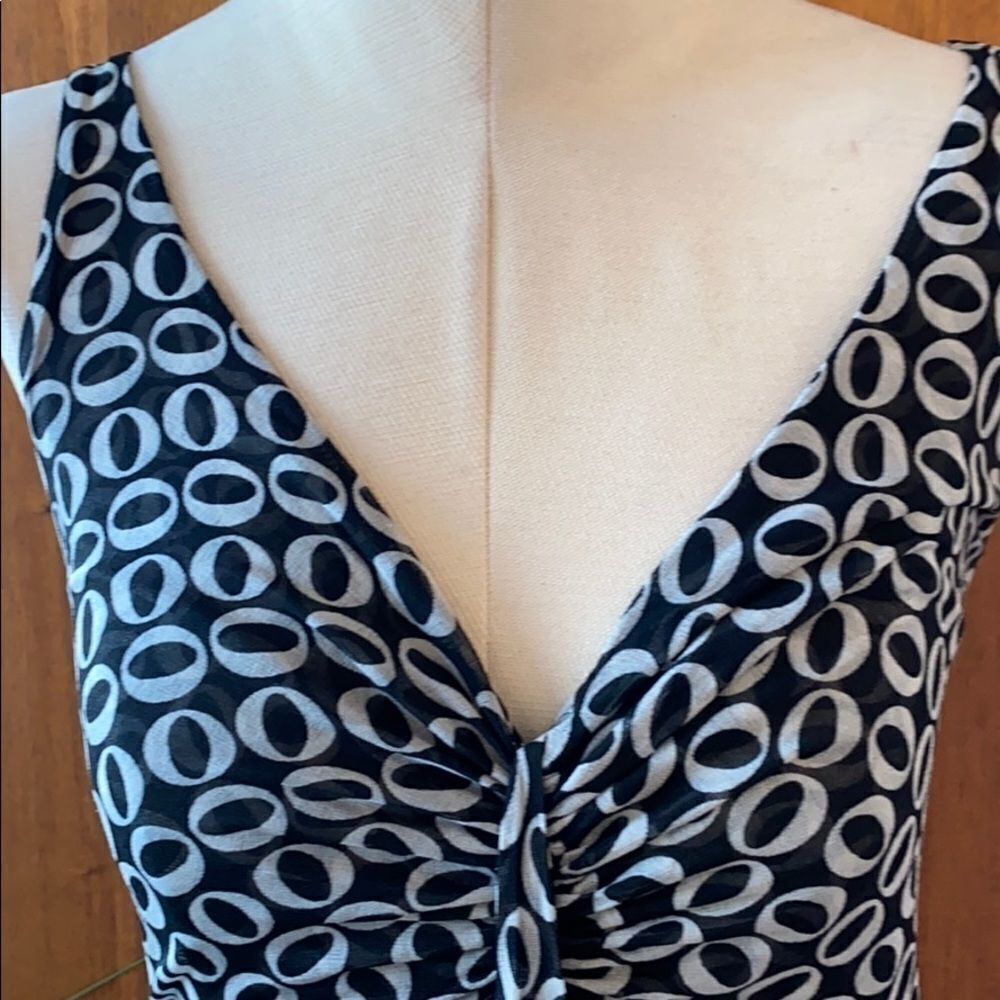 DVF A Pea In The Pod Sleeveless Silk Tank - Picture 6 of 9